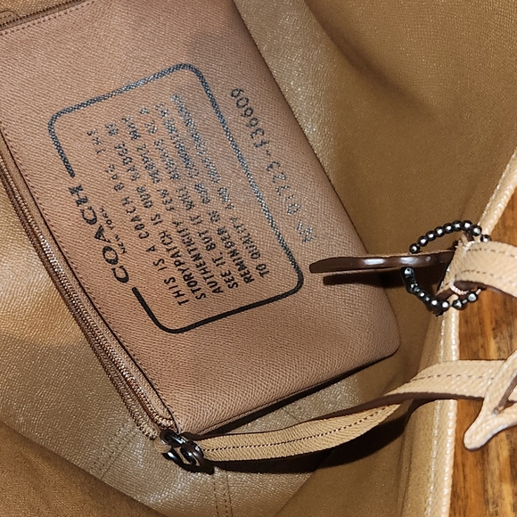 Coach Reversible City Tote F36609 — NWOT — Pink/Brown MSRP $300